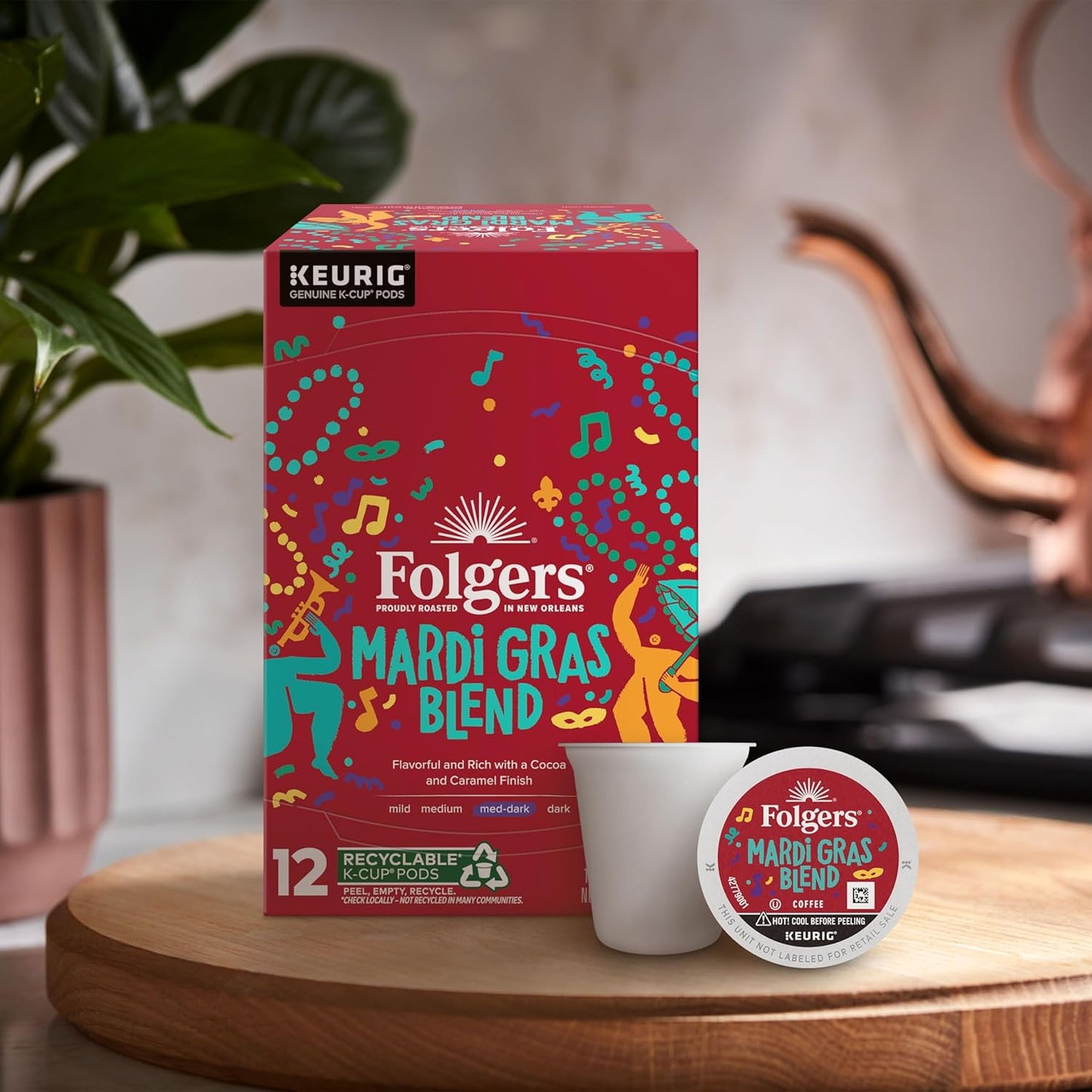 Folgers Classic Roast Medium Roast Coffee, 192 Keurig K-Cup Pods